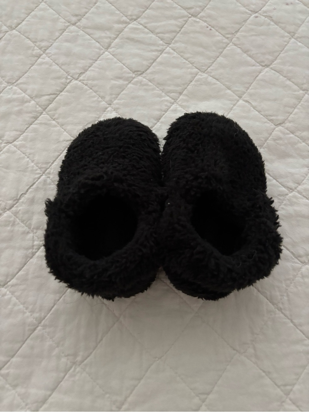 Toddler Slipper Crocs (Size 6c)